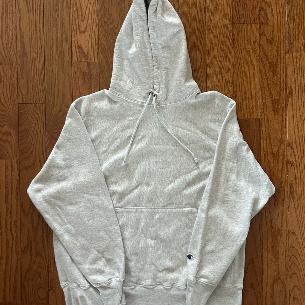 Champion Reverse Weave Hoodie Size Large - Picture 1 of 3